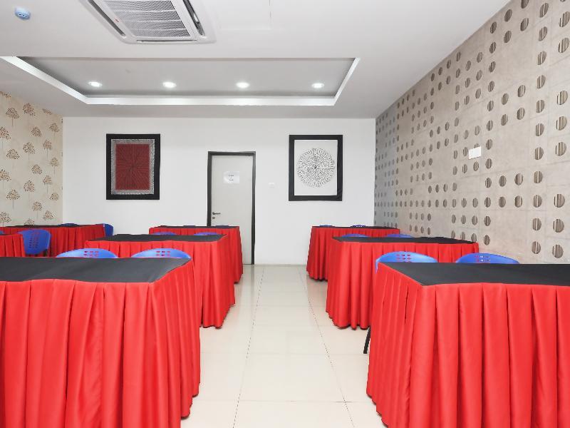 Hotel Ada &
