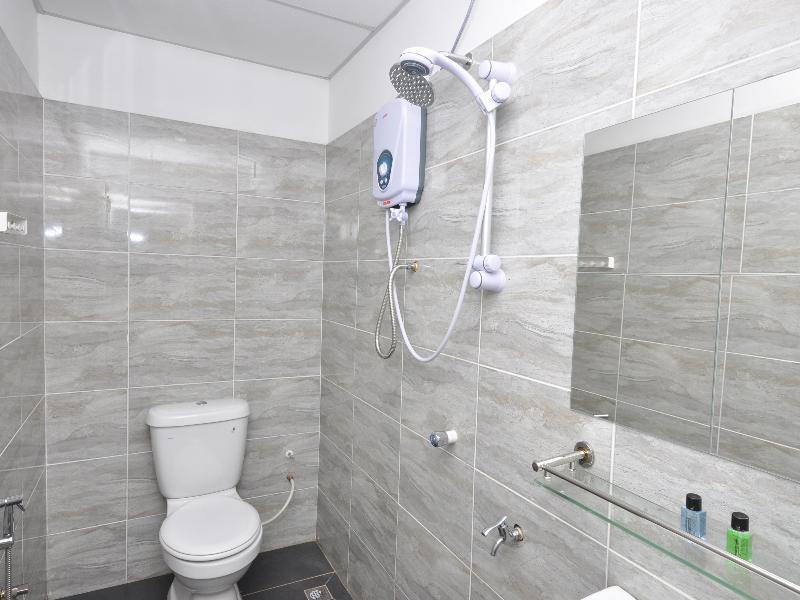 Hotel Ada &
